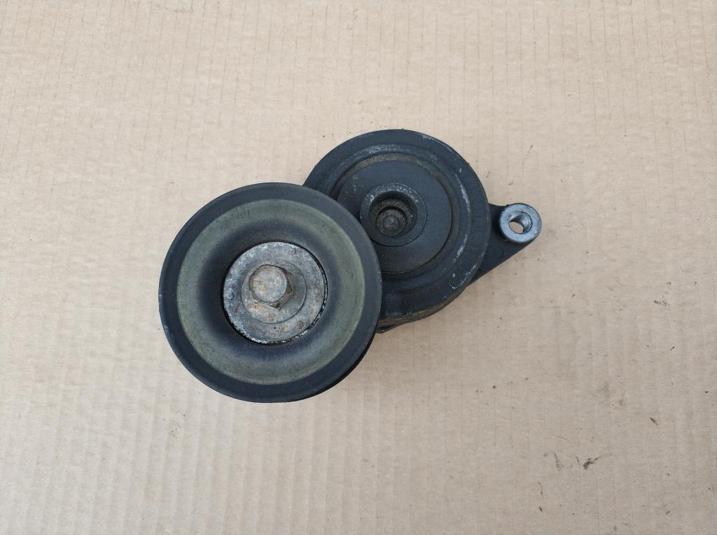 6. ролик натяжителя мазда 3. 6. натяжитель ремня zj0115980d mazda. натяжитель ремня мазда 3 1.