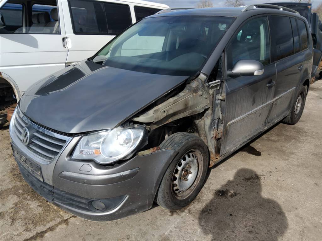 VW Touran 2009