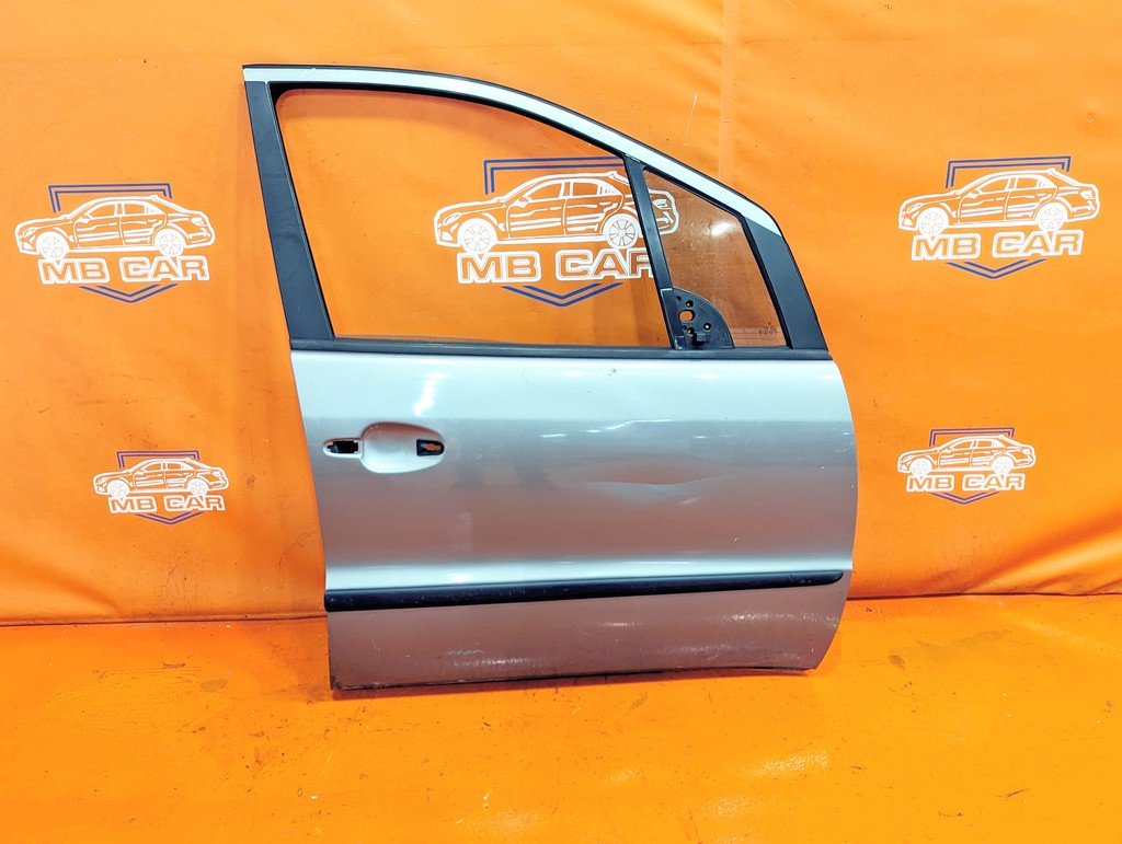 Дверь передняя правая MERCEDES-BENZ A-класс W168 рестайлинг (2001—2004)
