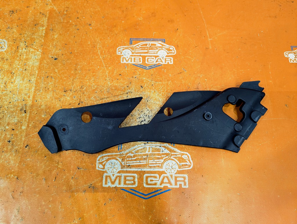 Крышка фары MERCEDES-BENZ C-класс W204/S204 (2006—2011)