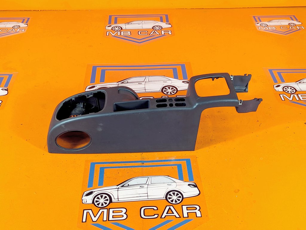 Подлокотник MERCEDES-BENZ A-класс W168 рестайлинг (2001—2004)