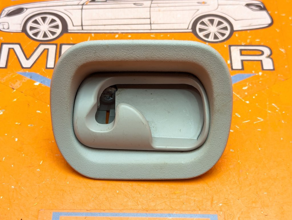 Крючок для одежды MERCEDES-BENZ E-класс W211/S211 (2002—2006)