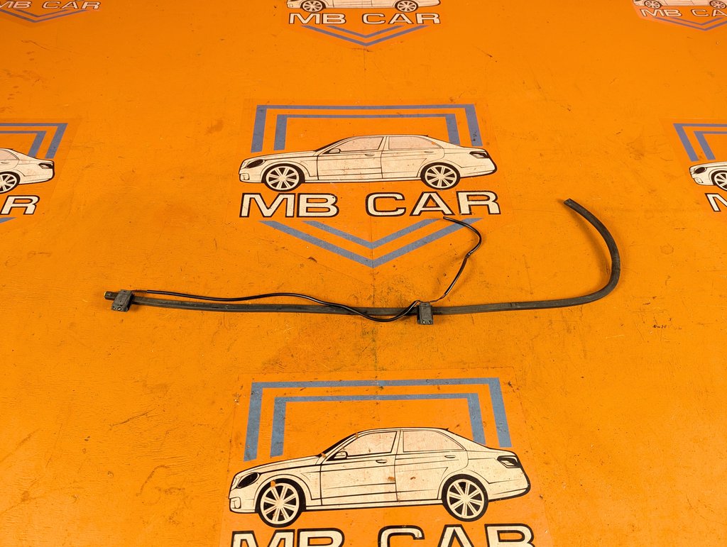 Форсунка омывателя лобового стекла MERCEDES-BENZ A-класс W168 (1997—2001)