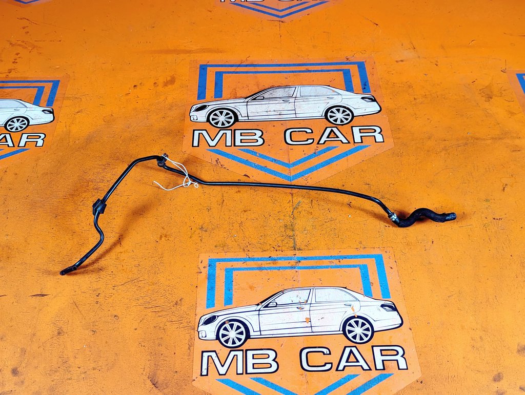 Трубка вентиляции MERCEDES-BENZ C-класс AMG W204/S204/С204 рестайлинг (2011—2015)