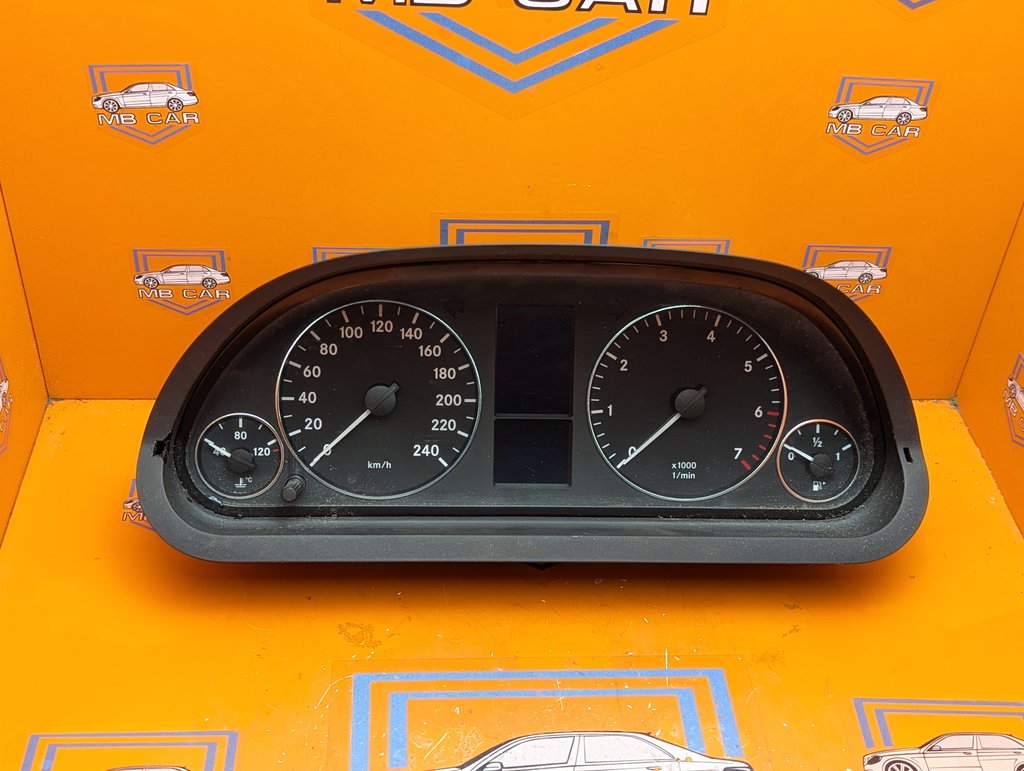 Щиток приборов MERCEDES-BENZ A-класс W169 (2004—2008)