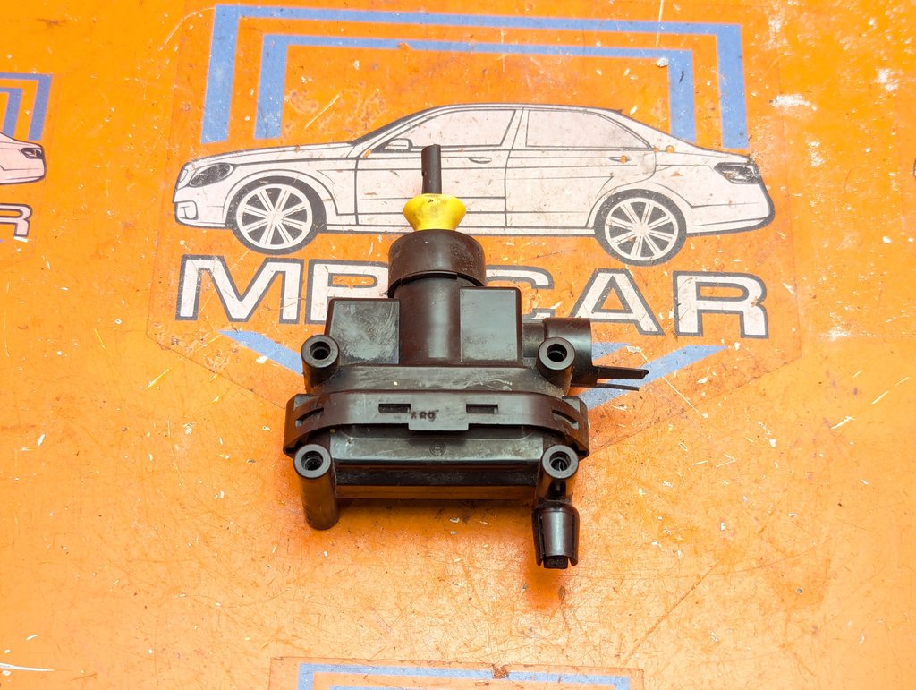 Активатор замка багажника MERCEDES-BENZ E-класс W124/S124/C124/A124 (1984—1997)