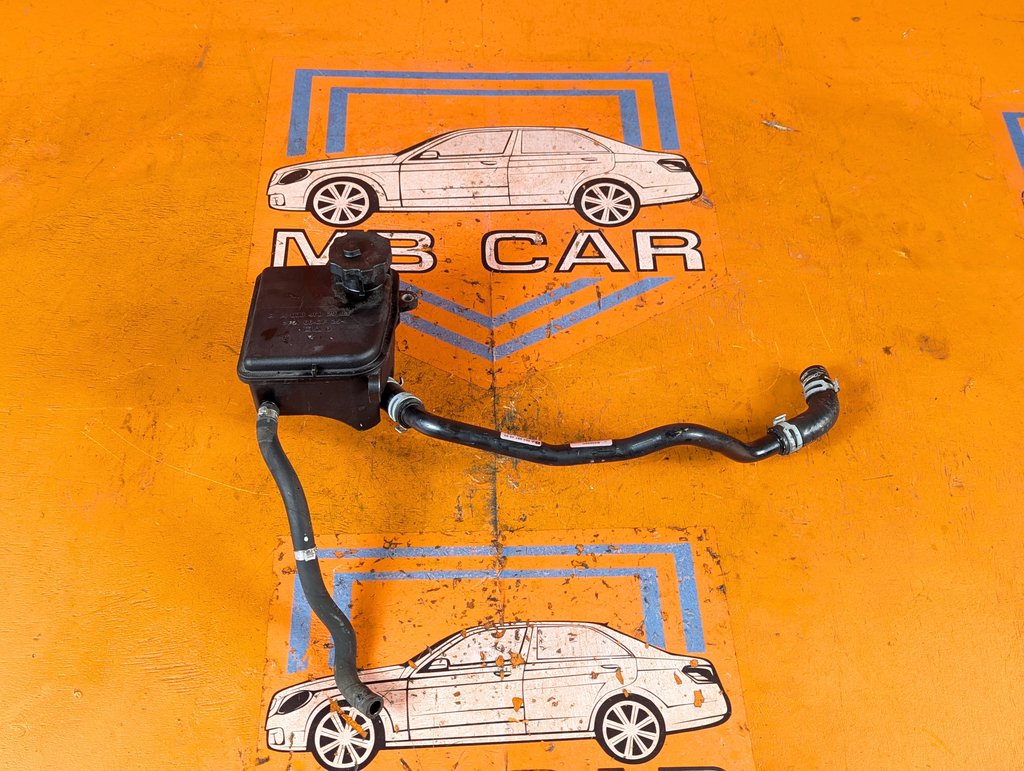 Бачок ГУРа MERCEDES-BENZ C-класс W204/S204/С204 рестайлинг (2011—2015)