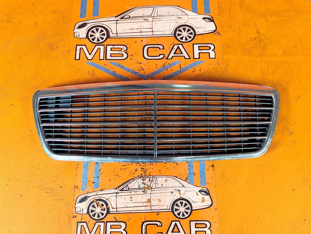 Решетка радиатора MERCEDES-BENZ E-класс W210/S210 рестайлинг (1999—2003)