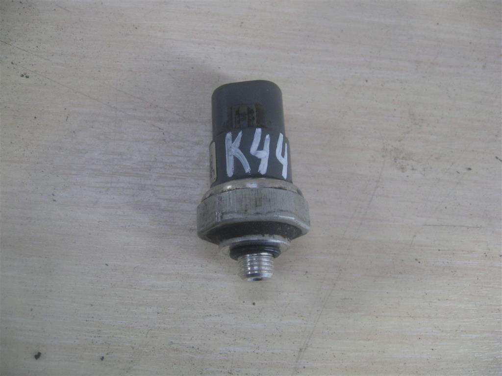 Датчик давления масла тойота королла 150. Датчик давления мазда 6 gj. Датчик давления мазда 6 gj. Датчик давления масла мазда 6 gj 2. Mazda capella датчик давления масла.