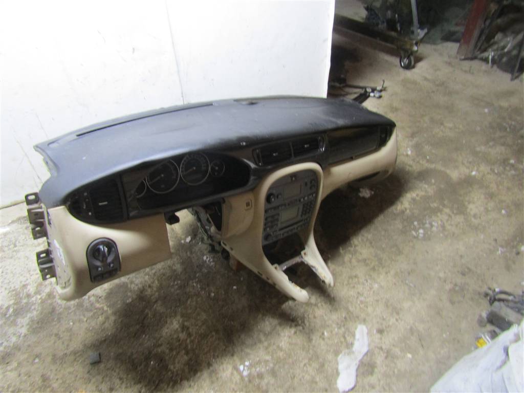 Щиток приборов (приборная панель) к Jaguar X-Type, 2005, купить | DT-93166. Фото #1