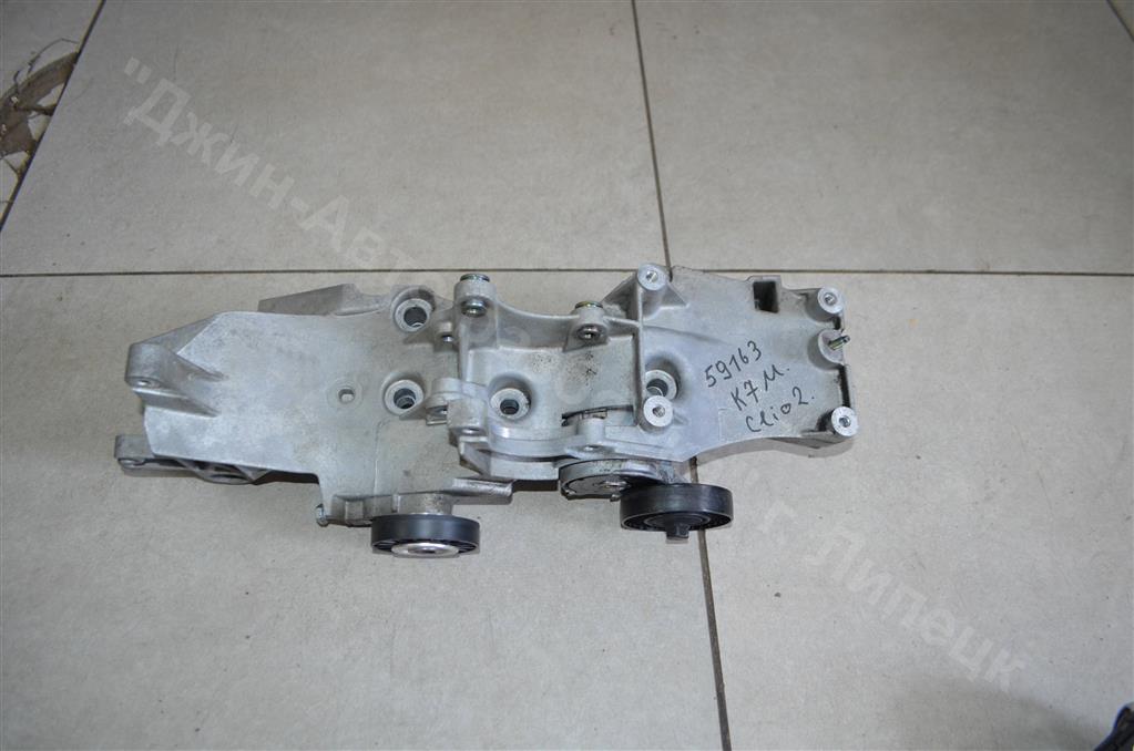 7700875413 Кронштейн генератора