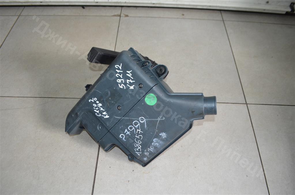 7700869136 Корпус воздушного фильтра