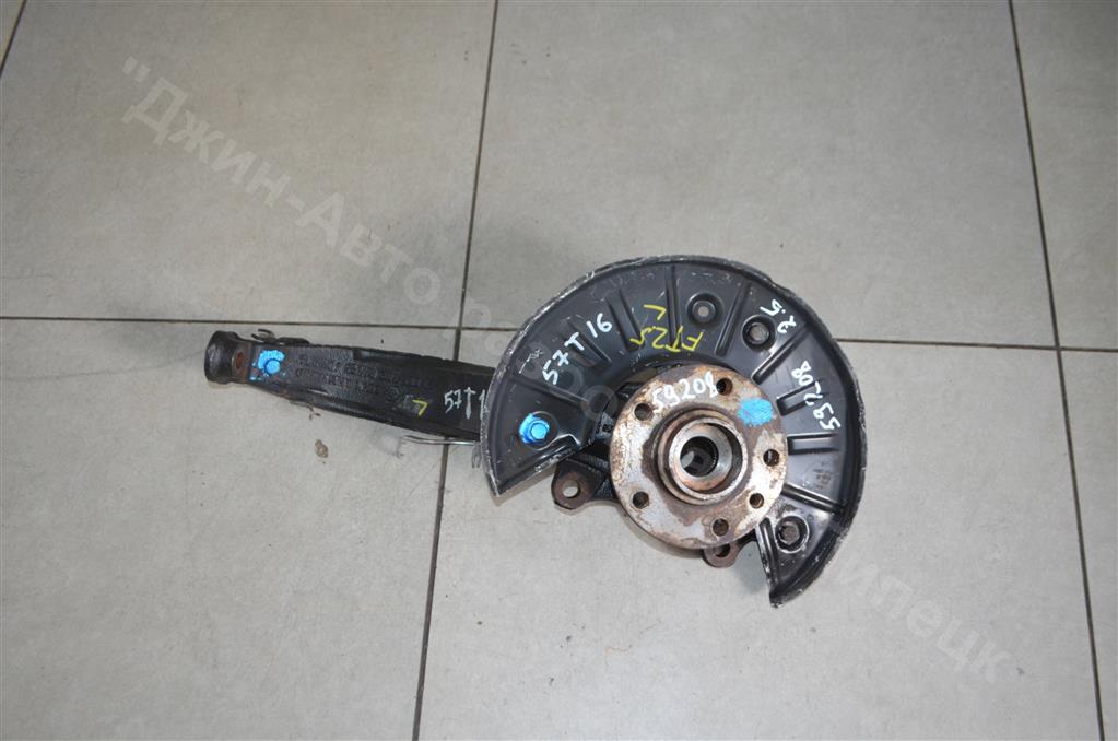 7l6407257a Кулак поворотный передний левый