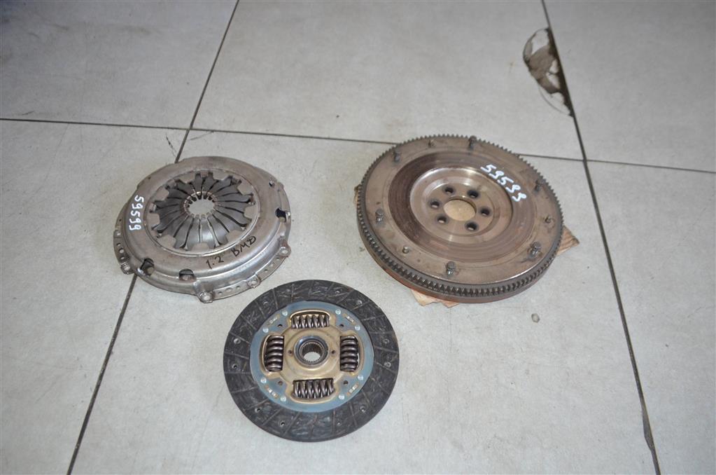 03d105333 Автозапчасти для Volkswagen Polo 2001-2009 с авторазборки