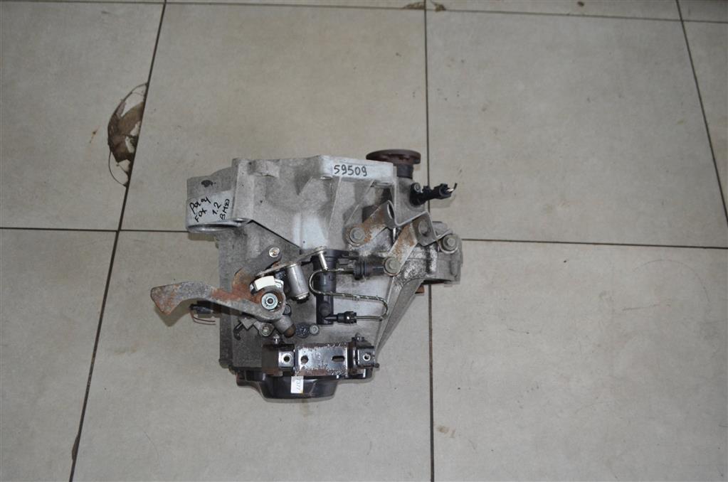 02T301103K Автозапчасти для Volkswagen Polo 2001-2009 с авторазборки