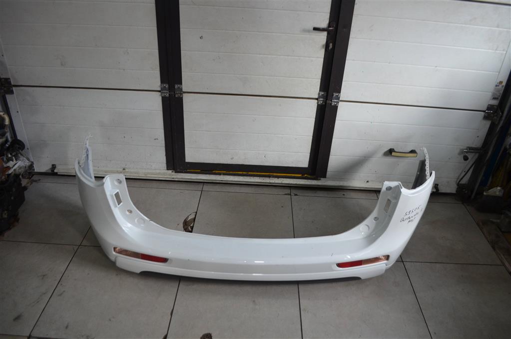 6410C161ZZ Бампер задний