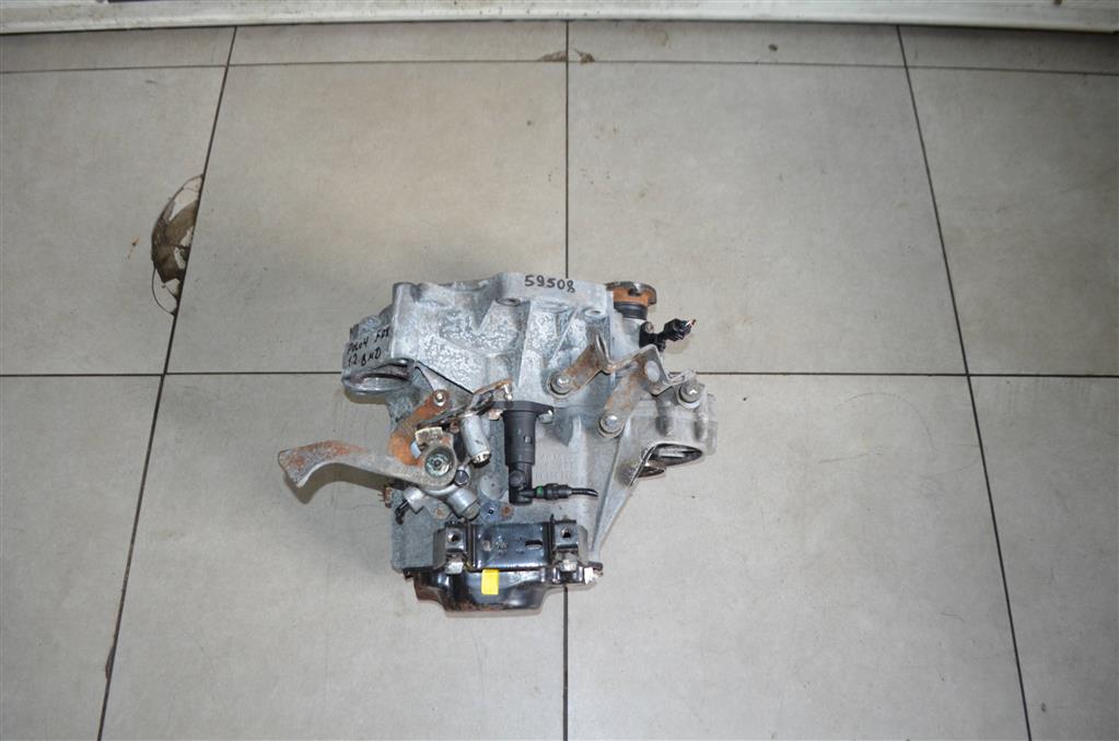 02T301103L Автозапчасти для Volkswagen Polo 2001-2009 с авторазборки