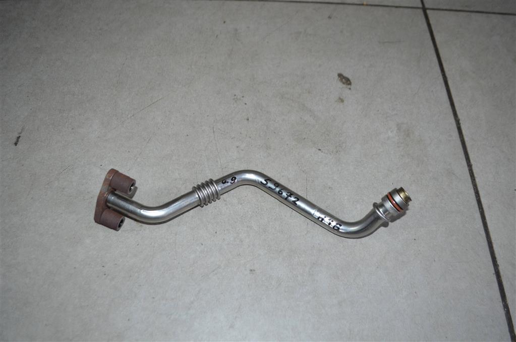 151985531R Трубка слива масла турбины