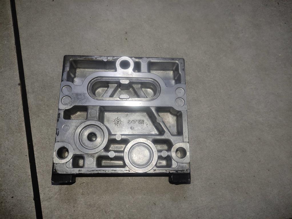 157B2000 Автозапчасти для Volvo FH 2012> с авторазборки