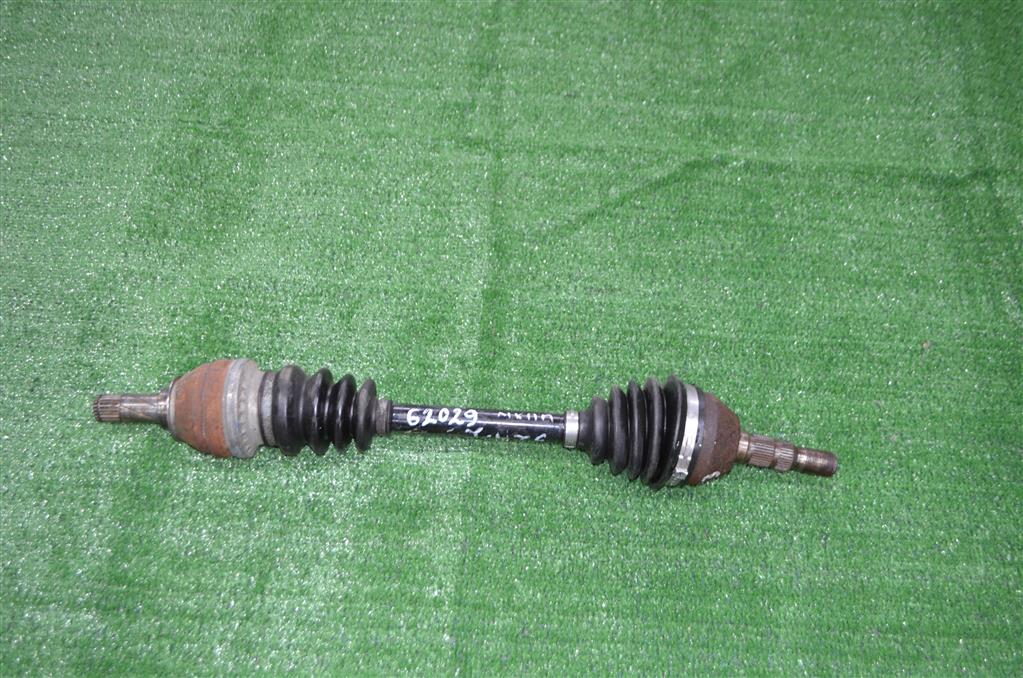 13136379 Привод передний левый