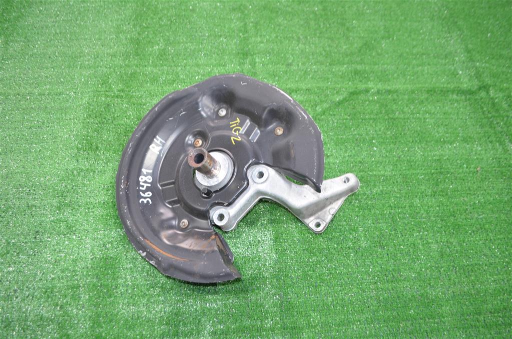 3c0505435f Кулак задний правый