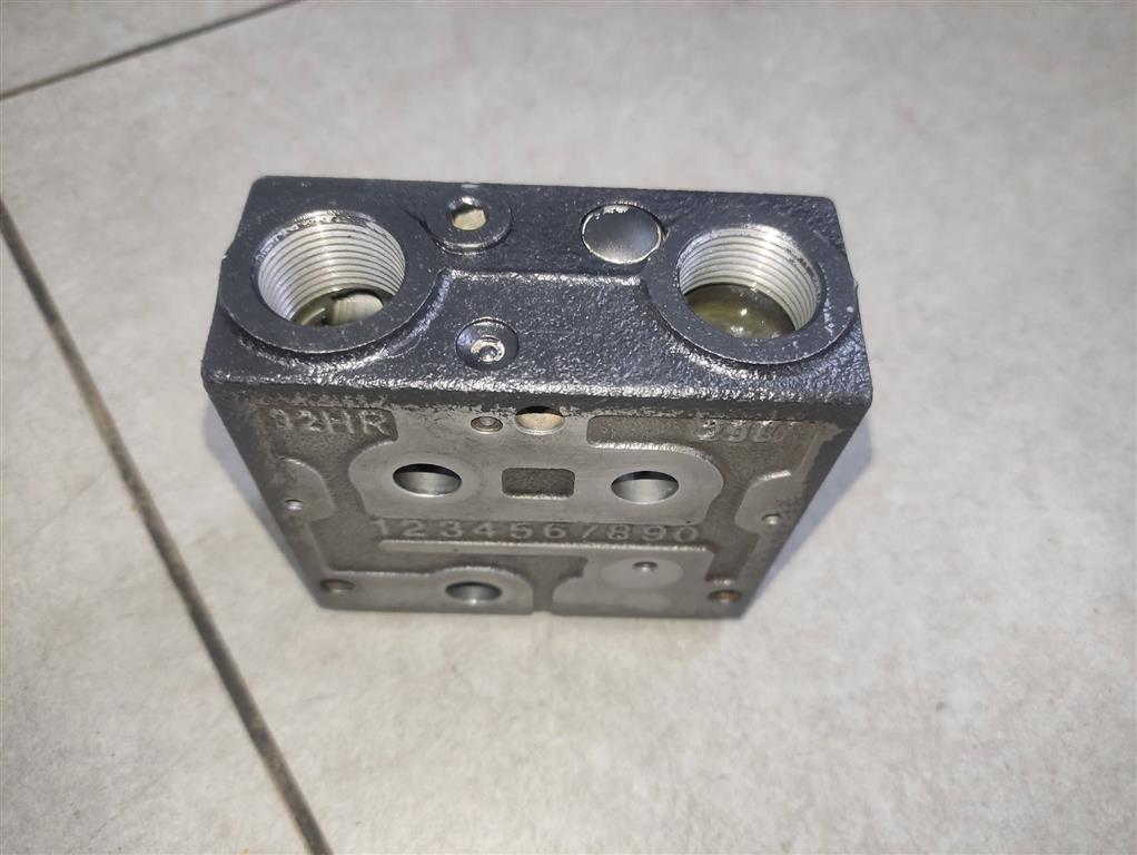 157B5110 Автозапчасти для Volvo FM13 2001-2013 с авторазборки