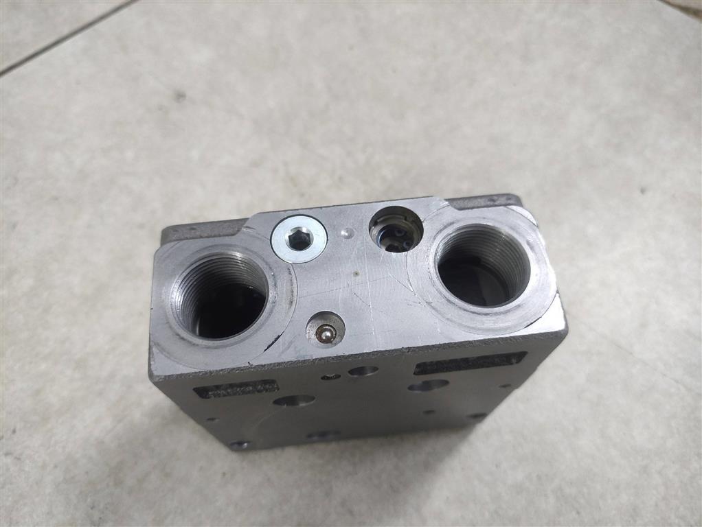 157B5111 Автозапчасти для Volvo FH12 1998-2001 с авторазборки