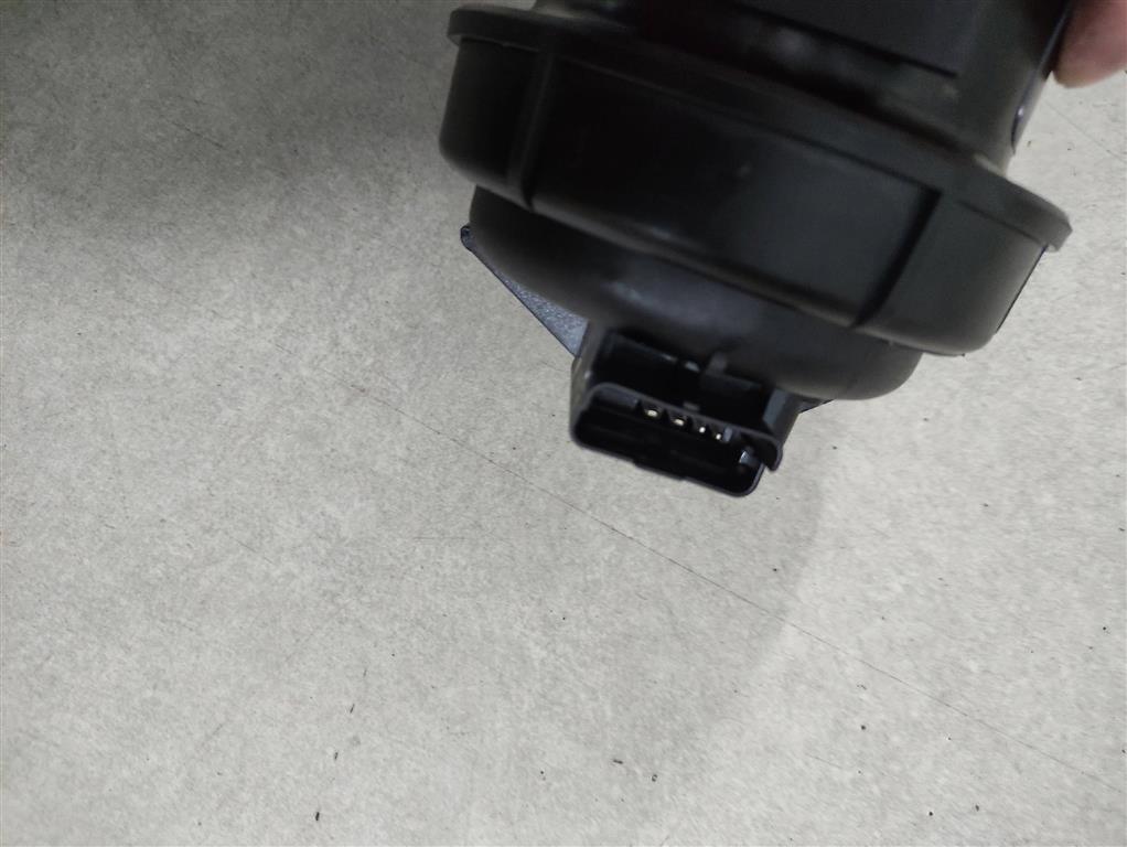 1352490080 Корпус топливного фильтра Peugeot Boxer 2006> 0г. (OEM 1352490080) 1352490080 Корпус топливного фильтра Peugeot Boxer 2006> 0г. (OEM 1352490080)