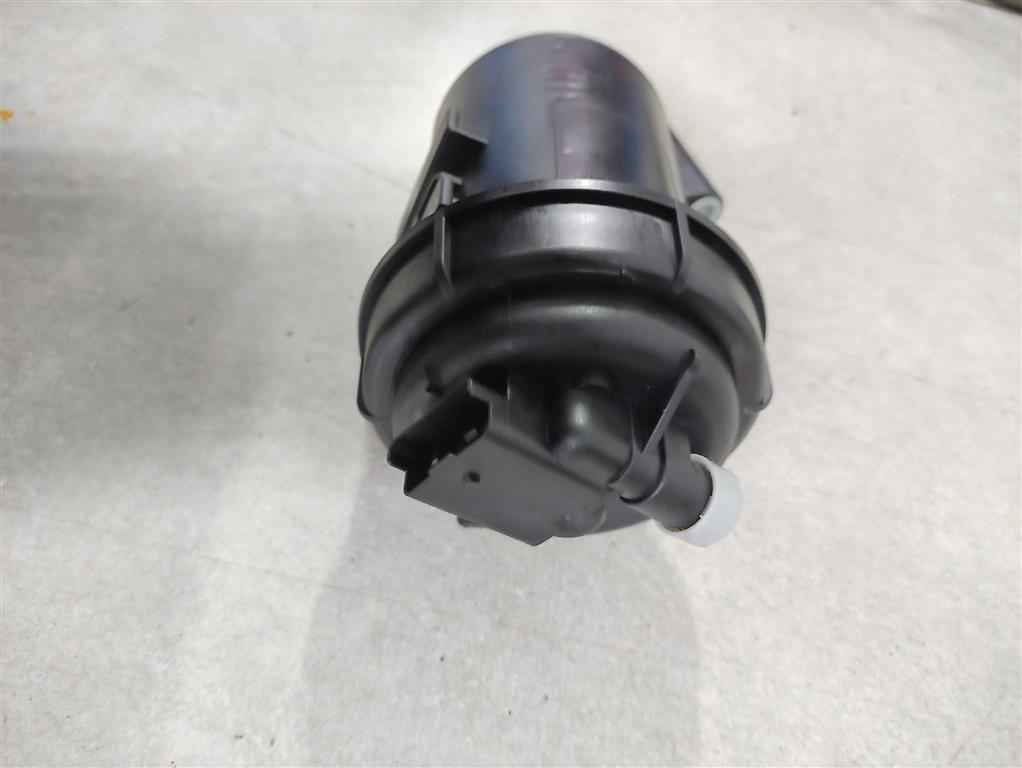 1352490080 Корпус топливного фильтра Peugeot Boxer 2006> 0г. (OEM 1352490080) 1352490080 Корпус топливного фильтра Peugeot Boxer 2006> 0г. (OEM 1352490080)