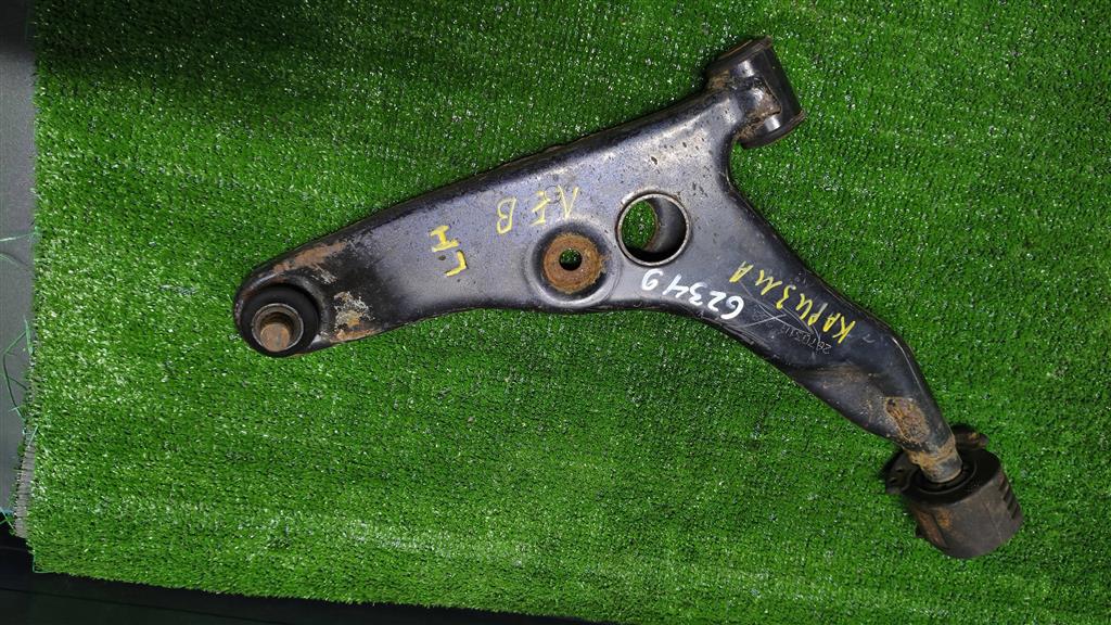 267031g Рычаг передний левый