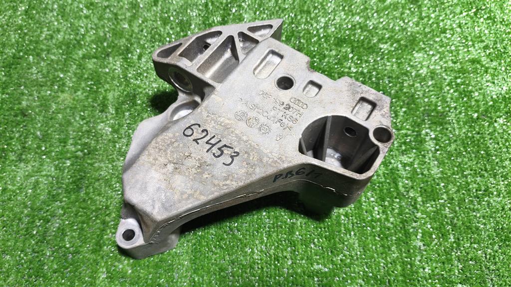 06f199207h Кронштейн двигателя правый Volkswagen Passat (B6) 2005-2010 2007 г. 06f199207h Кронштейн двигателя правый Volkswagen Passat (B6) 2005-2010