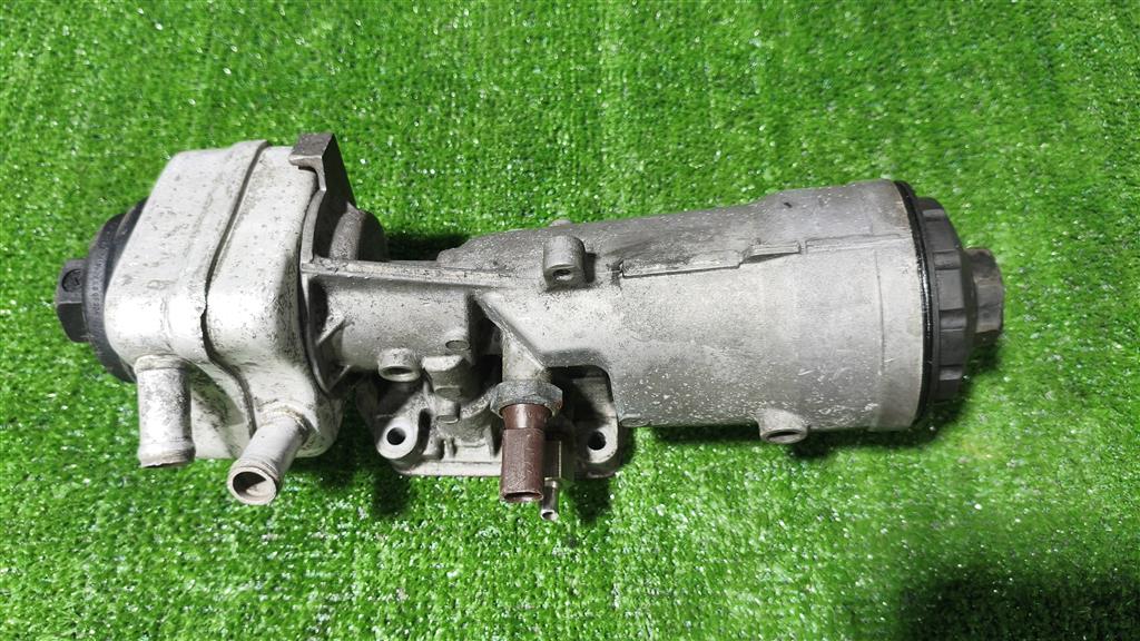 045115389e Корпус масляного фильтра Volkswagen Passat (B6) 2005-2010 0г. (OEM 045115389e) 045115389e Корпус масляного фильтра Volkswagen Passat (B6) 2005-2010 0г. (OEM 045115389e)