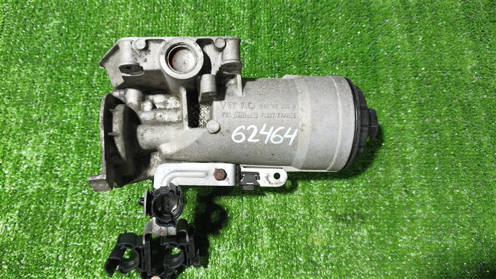 045115389j Корпус масляного фильтра Volkswagen Passat (B6) 2005-2010