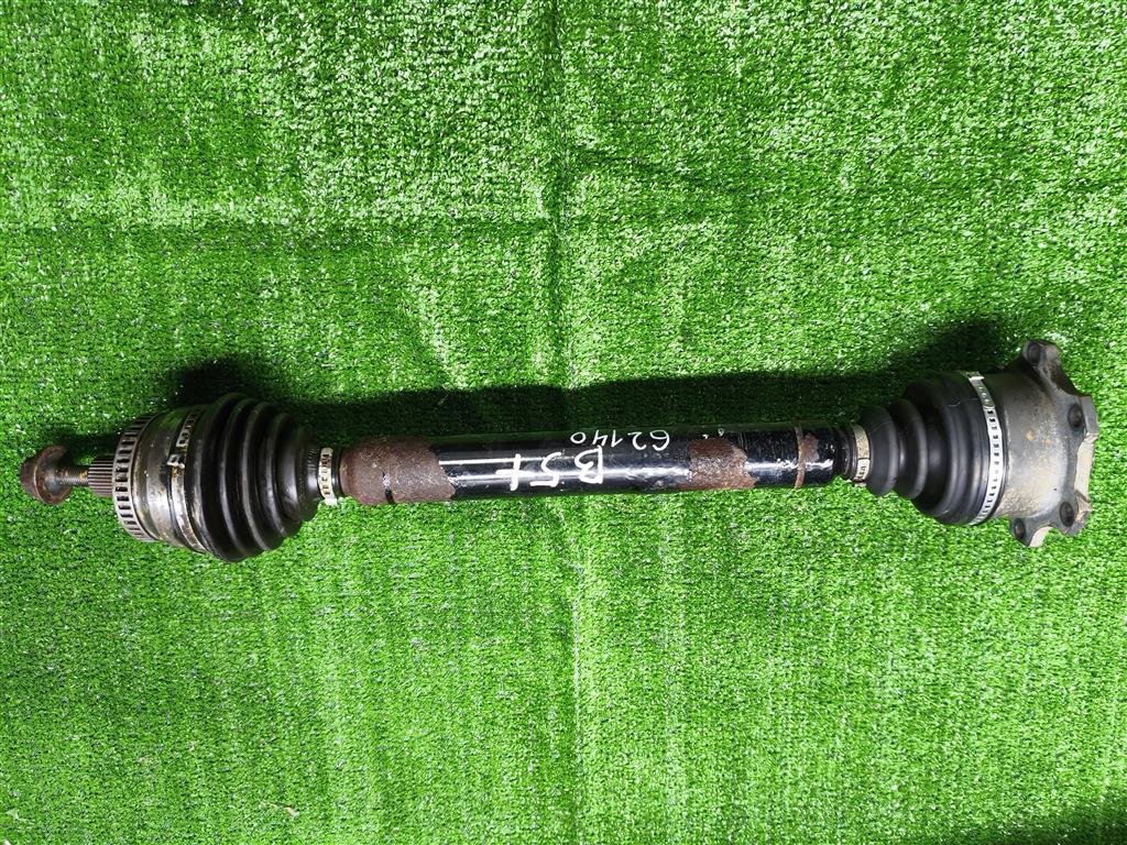 8D0407451JX Привод передний левый