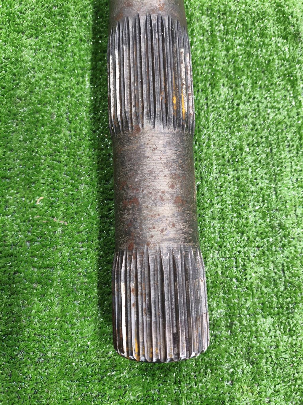 1524628 Полуось задняя Volvo FH 12 2000-2011 0г. (OEM 1524628) 1524628 Полуось задняя Volvo FH 12 2000-2011 0г. (OEM 1524628)