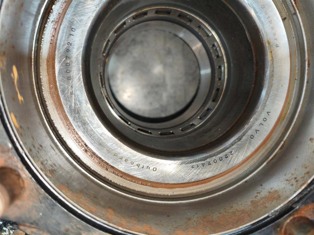 21881391 Ступица задняя Renault T 2013> 0г. (OEM 21881391) 21881391 Ступица задняя Renault T 2013> 0г. (OEM 21881391)