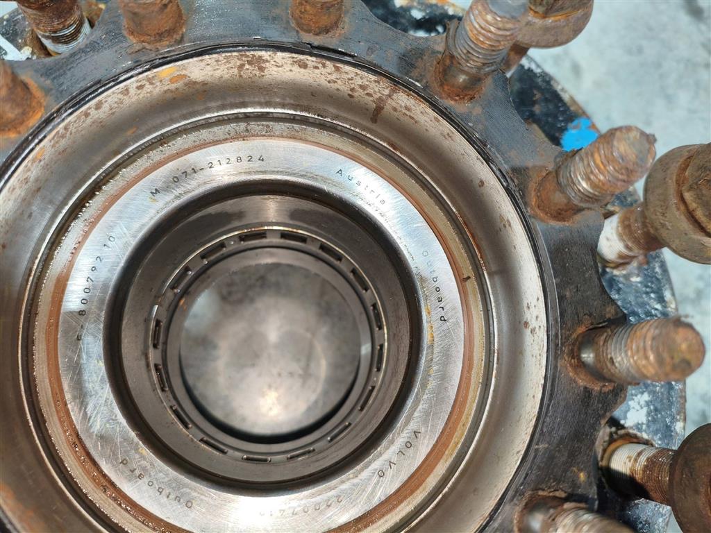 21881391 Ступица задняя Renault T 2013> 0г. (OEM 21881391) 21881391 Ступица задняя Renault T 2013> 0г. (OEM 21881391)