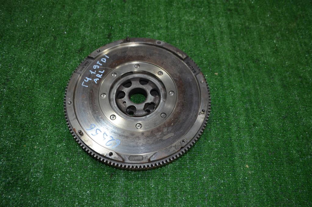 038105266ag Автозапчасти для Volkswagen Golf IV 1997-2003 с авторазборки