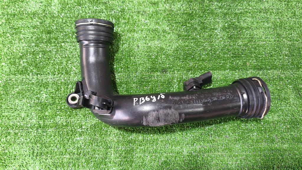 1k0145770d Патрубок интеркулера Volkswagen Passat (B6) 2005-2010 0г. (OEM 1k0145770d) 1k0145770d Патрубок интеркулера Volkswagen Passat (B6) 2005-2010 0г. (OEM 1k0145770d)