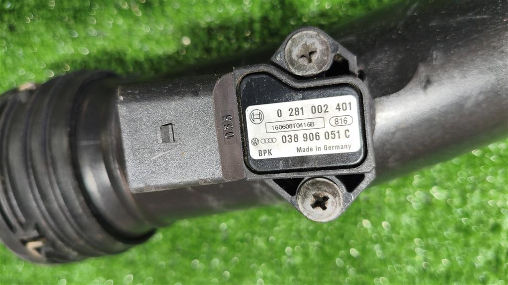 1k0145770d Патрубок интеркулера Volkswagen Passat (B6) 2005-2010 0г. (OEM 1k0145770d) 1k0145770d Патрубок интеркулера Volkswagen Passat (B6) 2005-2010 0г. (OEM 1k0145770d)