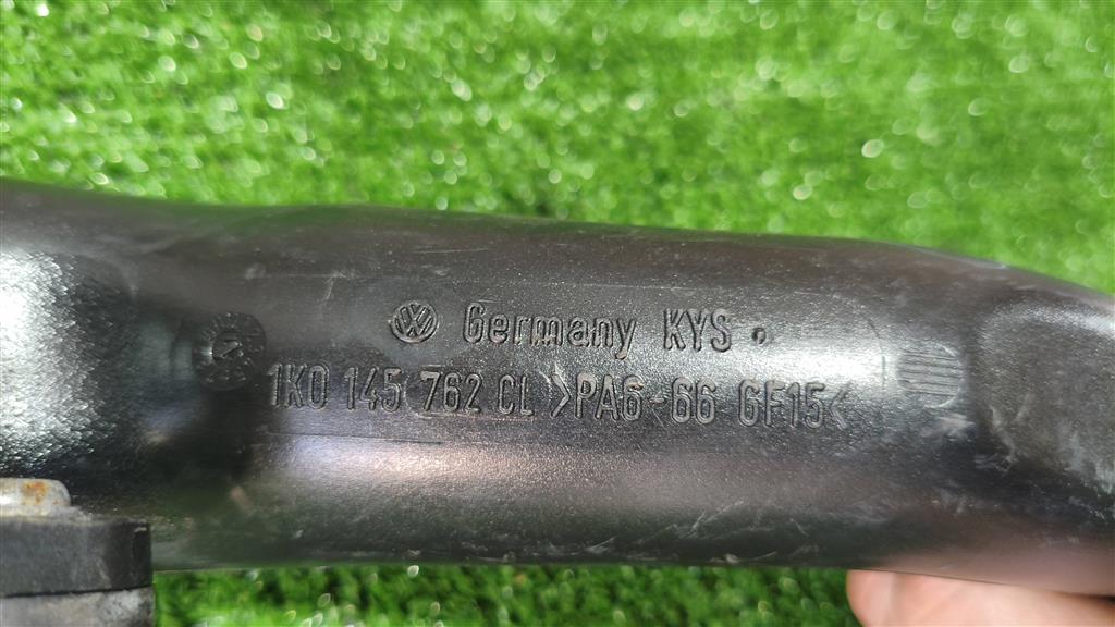 1k0145762cl Патрубок интеркулера Volkswagen Passat (B6) 2005-2010 0г. (OEM 1k0145762cl) 1k0145762cl Патрубок интеркулера Volkswagen Passat (B6) 2005-2010 0г. (OEM 1k0145762cl)