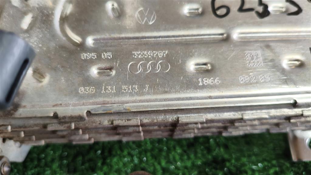 03G131513J Теплообменник Volkswagen Passat (B6) 2005-2010 0г. (OEM 03G131513J) 03G131513J Теплообменник Volkswagen Passat (B6) 2005-2010 0г. (OEM 03G131513J)
