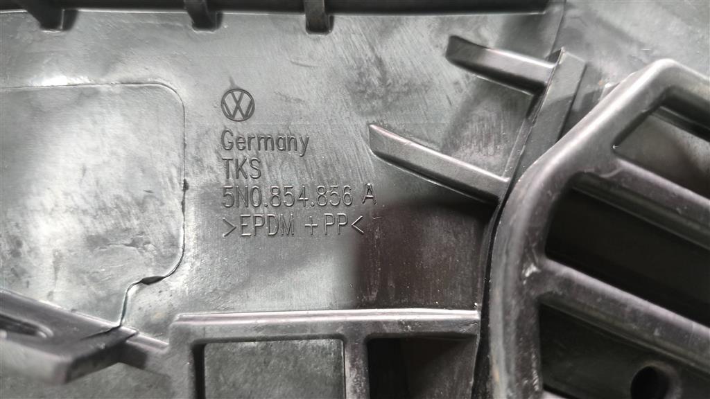 5n0075111 Брызговик передний левый Volkswagen Tiguan 2007-2011 2012г. (OEM 5n0075111) 5n0075111 Брызговик передний левый Volkswagen Tiguan 2007-2011 2012г. (OEM 5n0075111)