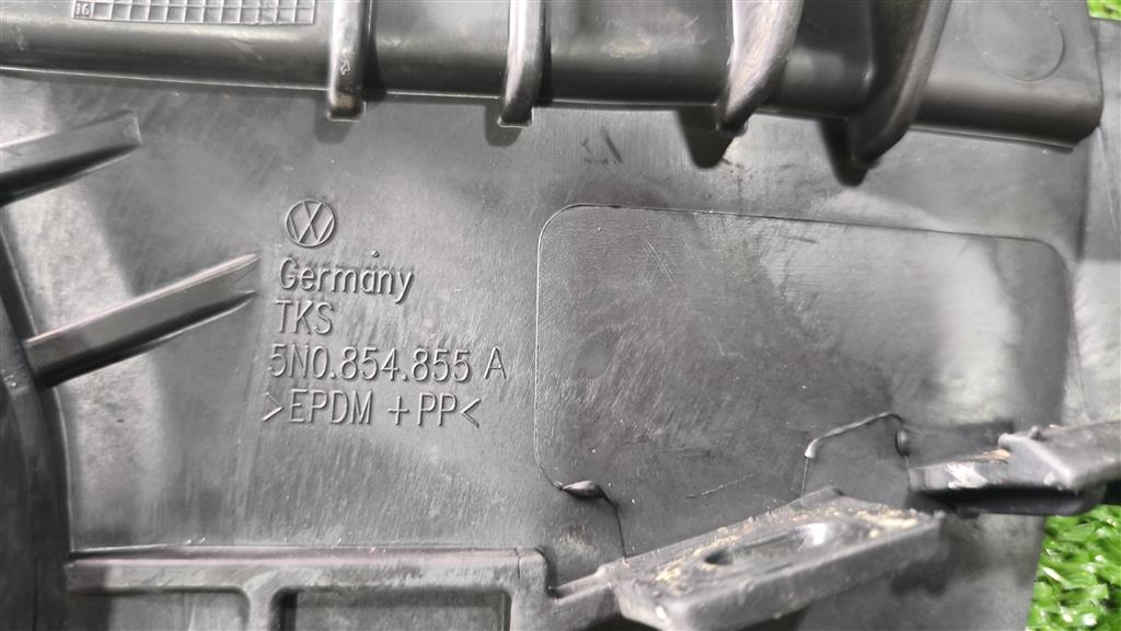 5n0075111 Брызговик передний левый Volkswagen Tiguan 2007-2011 2012г. (OEM 5n0075111) 5n0075111 Брызговик передний левый Volkswagen Tiguan 2007-2011 2012г. (OEM 5n0075111)