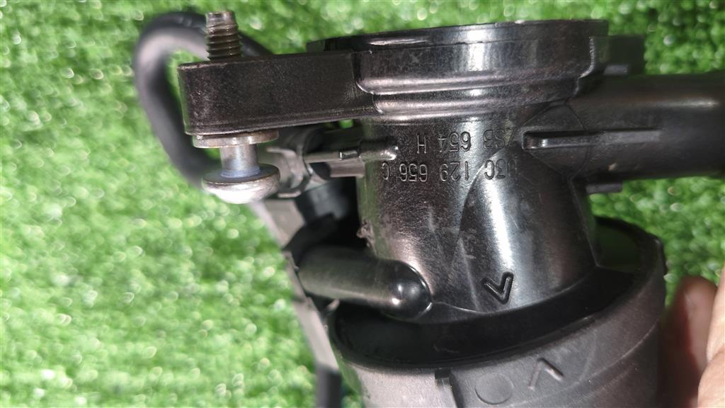 03c129656c Патрубок турбины Volkswagen Tiguan 2007-2011 2012г. (OEM 03c129656c) 03c129656c Патрубок турбины Volkswagen Tiguan 2007-2011 2012г. (OEM 03c129656c)