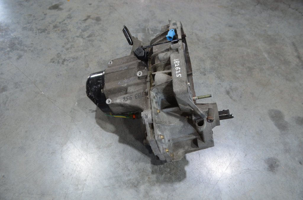 jb3 956 МКПП (механическая коробка переключения передач) Renault Megane 1999-2002 0г. (OEM jb3 956) jb3 956 МКПП (механическая коробка переключения передач) Renault Megane 1999-2002 0г. (OEM jb3 956)