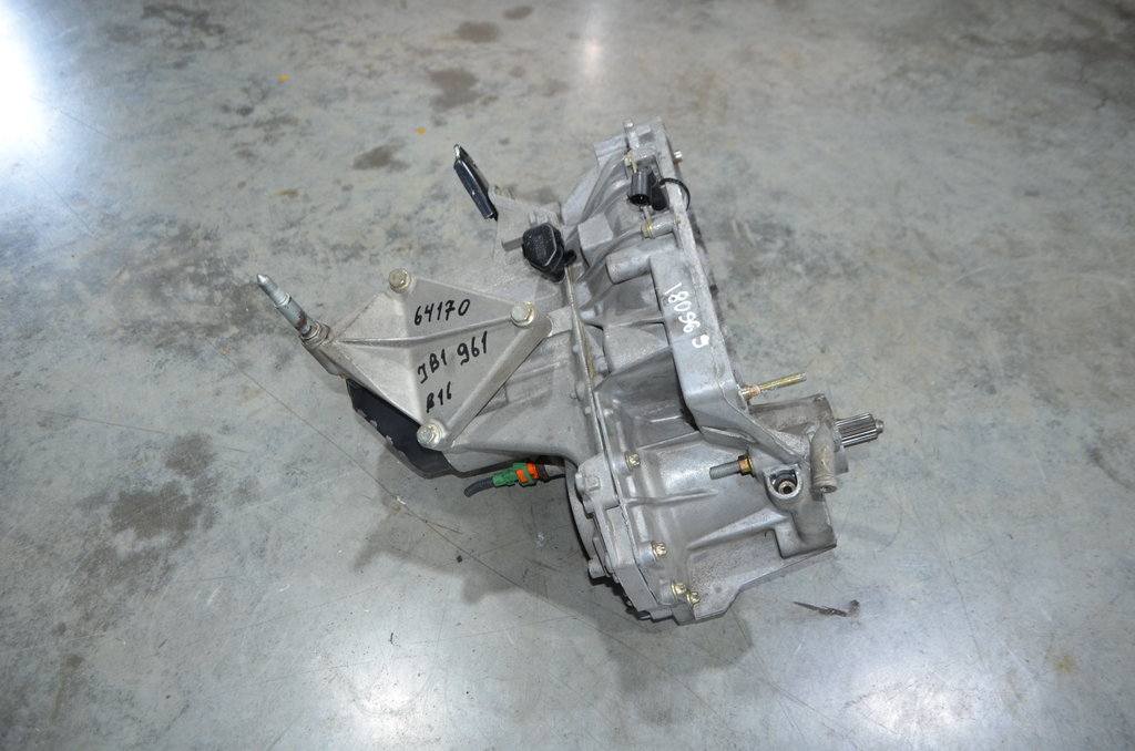 jb1 961 МКПП (механическая коробка переключения передач) Renault Megane 1999-2002 0г. (OEM jb1 961) jb1 961 МКПП (механическая коробка переключения передач) Renault Megane 1999-2002 0г. (OEM jb1 961)