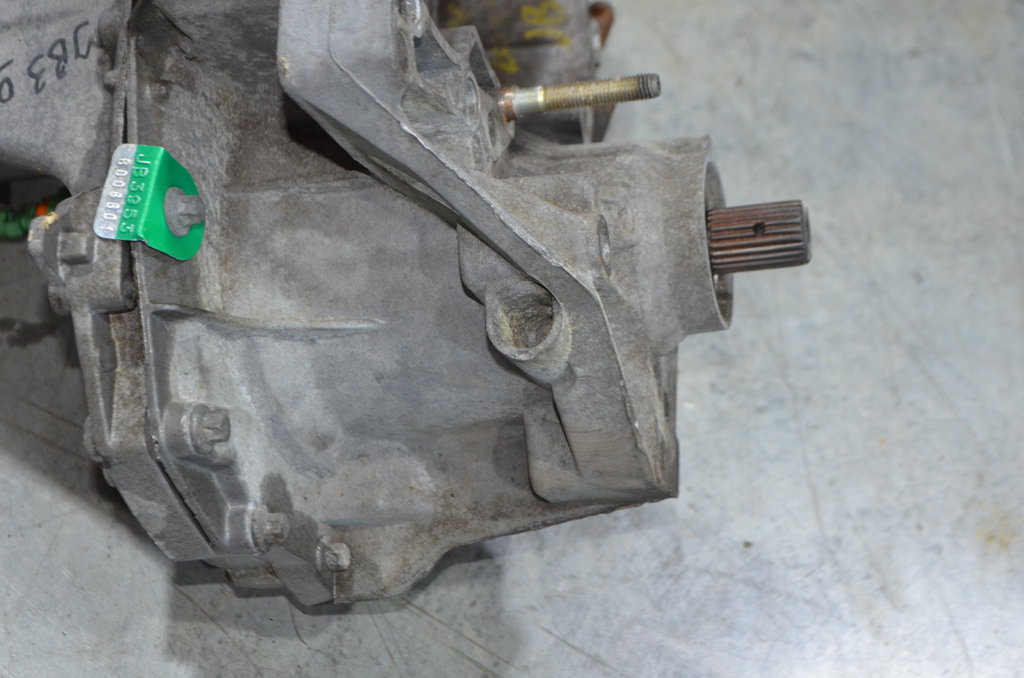 jb3 953 МКПП (механическая коробка переключения передач) Renault Megane 1999-2002 0г. (OEM jb3 953) jb3 953 МКПП (механическая коробка переключения передач) Renault Megane 1999-2002 0г. (OEM jb3 953)