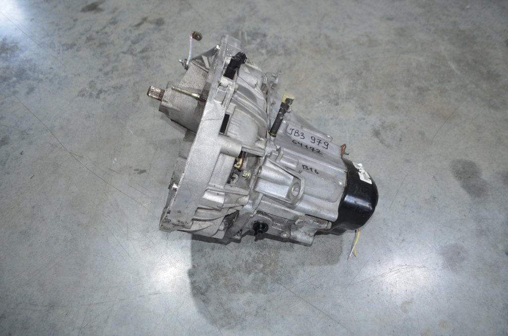 jb3 979 МКПП (механическая коробка переключения передач) Renault Scenic 2000-2003 0г. (OEM jb3 979) jb3 979 МКПП (механическая коробка переключения передач) Renault Scenic 2000-2003 0г. (OEM jb3 979)