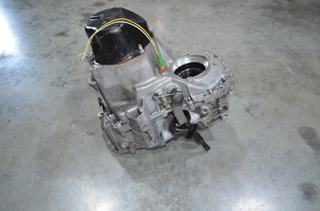 jb3 979 МКПП (механическая коробка переключения передач) Renault Scenic 2000-2003 0г. (OEM jb3 979) jb3 979 МКПП (механическая коробка переключения передач) Renault Scenic 2000-2003 0г. (OEM jb3 979)